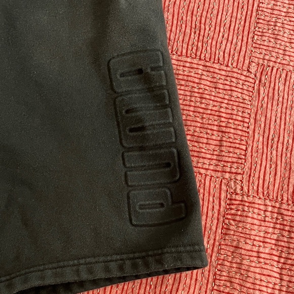 Puma men’s size small thick Black Casual Shorts - Picture 3 of 15